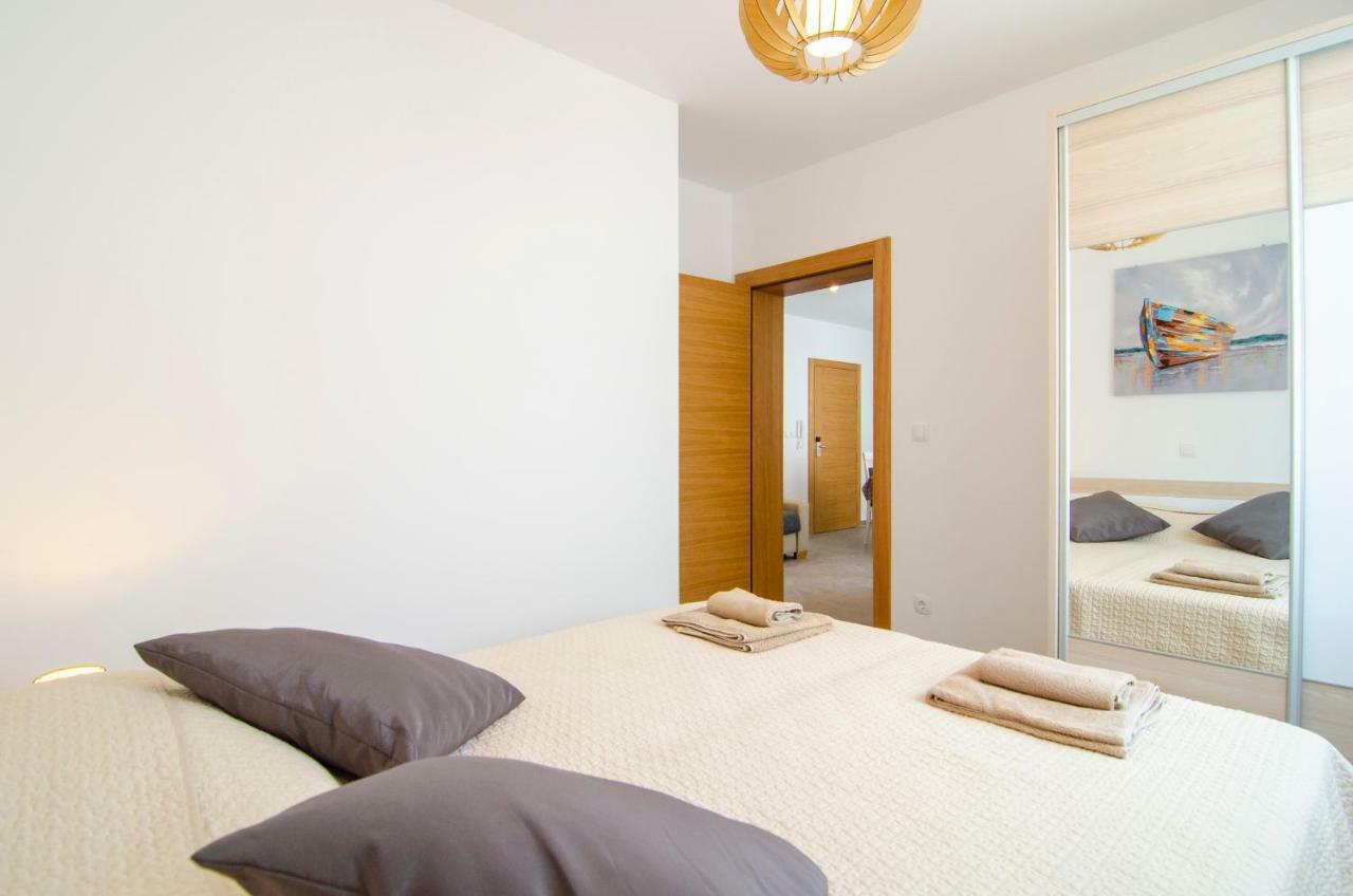 Apartments Sara 2 Bol Dış mekan fotoğraf