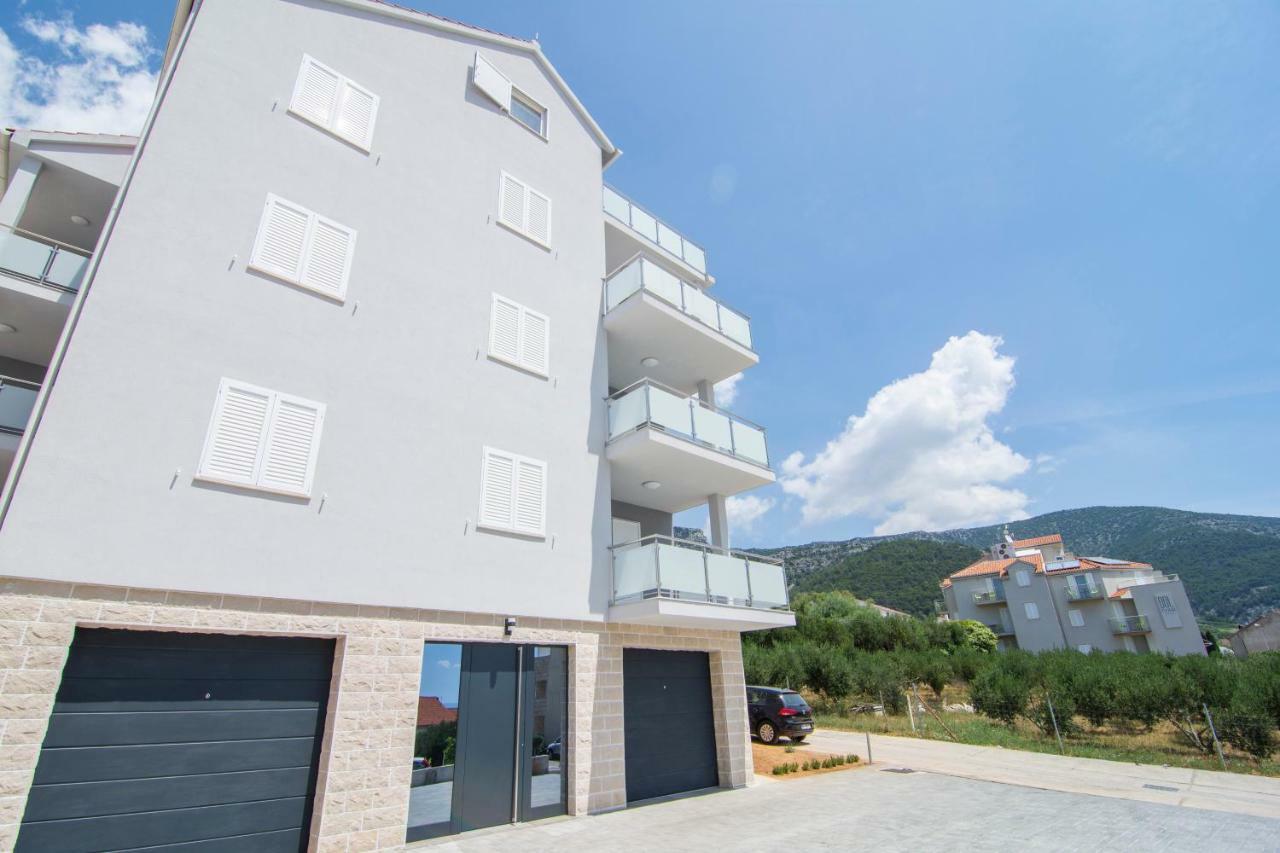 Apartments Sara 2 Bol Dış mekan fotoğraf